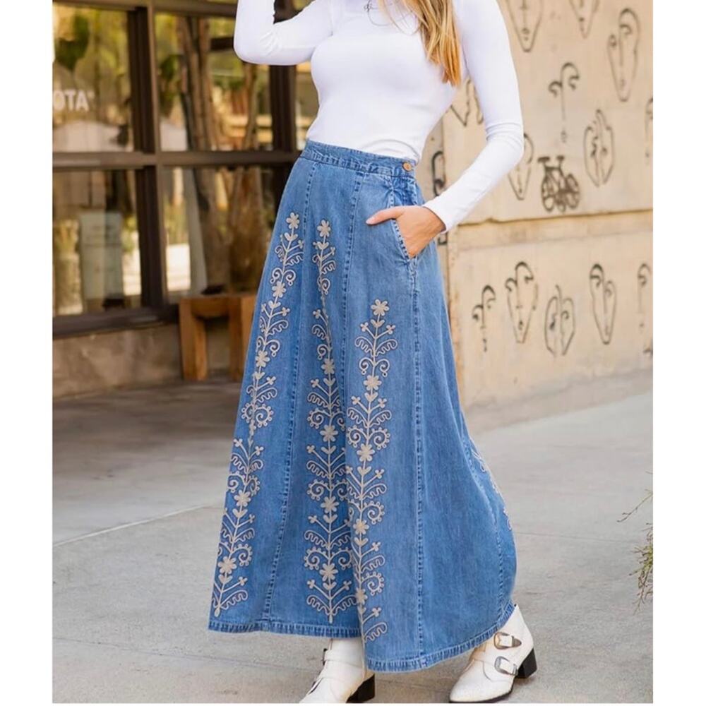 NWT Young Threads Embroidered Denim Maxi Skirt